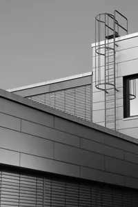 I’m exploring black and white photography through the 365 project. Normally, I pay a lot of attention to the colors in my photos. It’s enjoyable to shift my focus to light, shadows, and composition in the black and white photography.