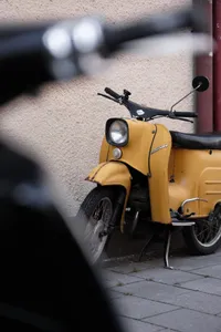 Conversation between two scooters (sorry for the shallow joke)